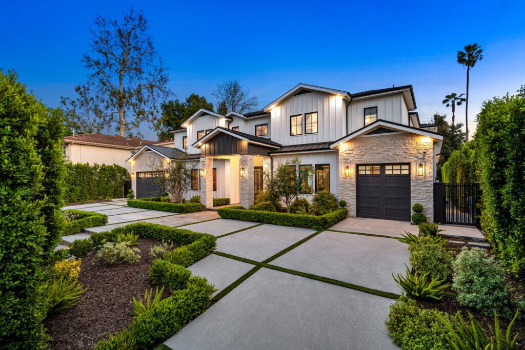 Landscaping Services in Los Angeles